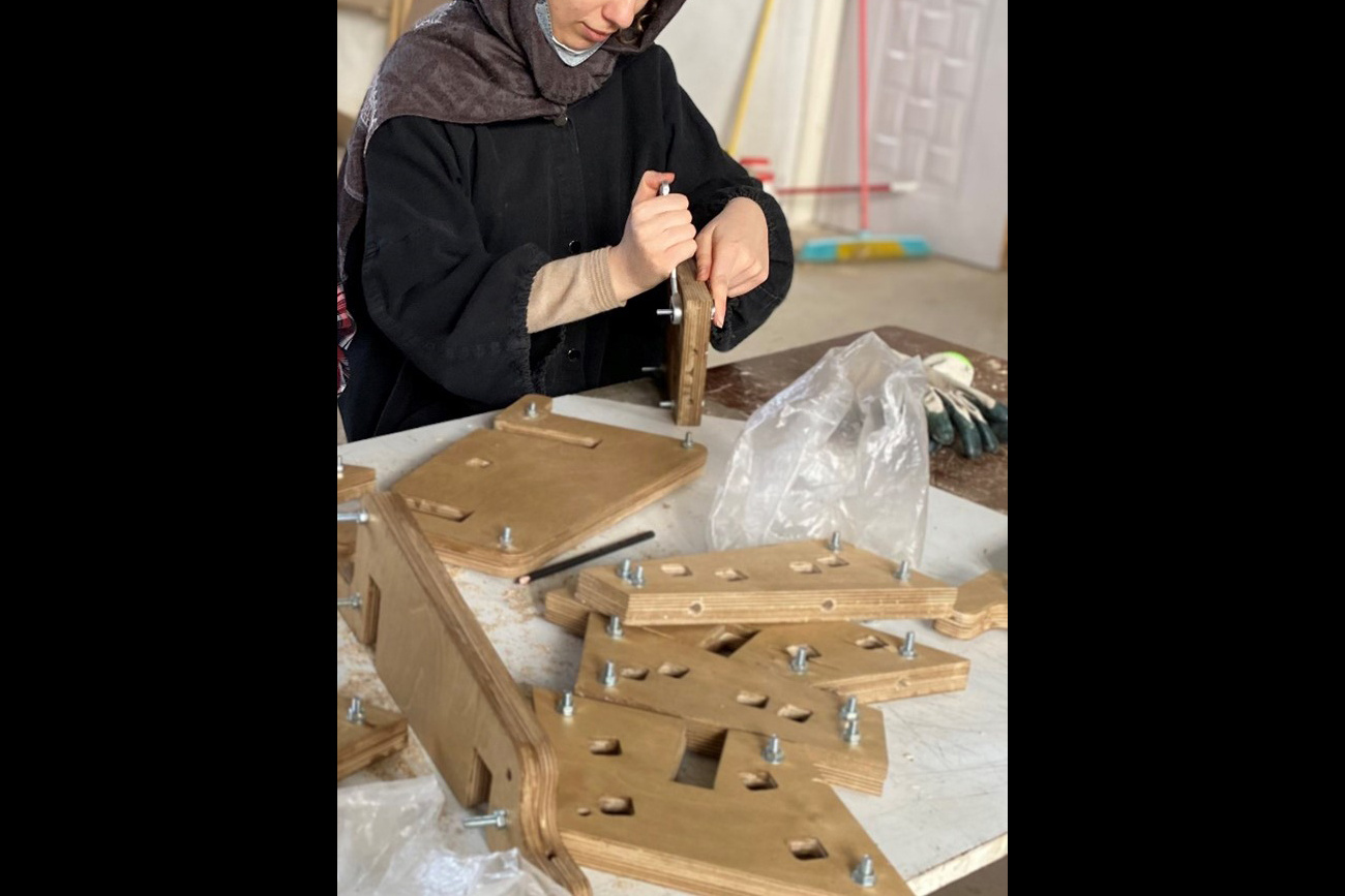 آزمایشگاه جامع علوم کاربردی نوظهور در طراحی (ورکشاپ ها) ۱۴۰۱